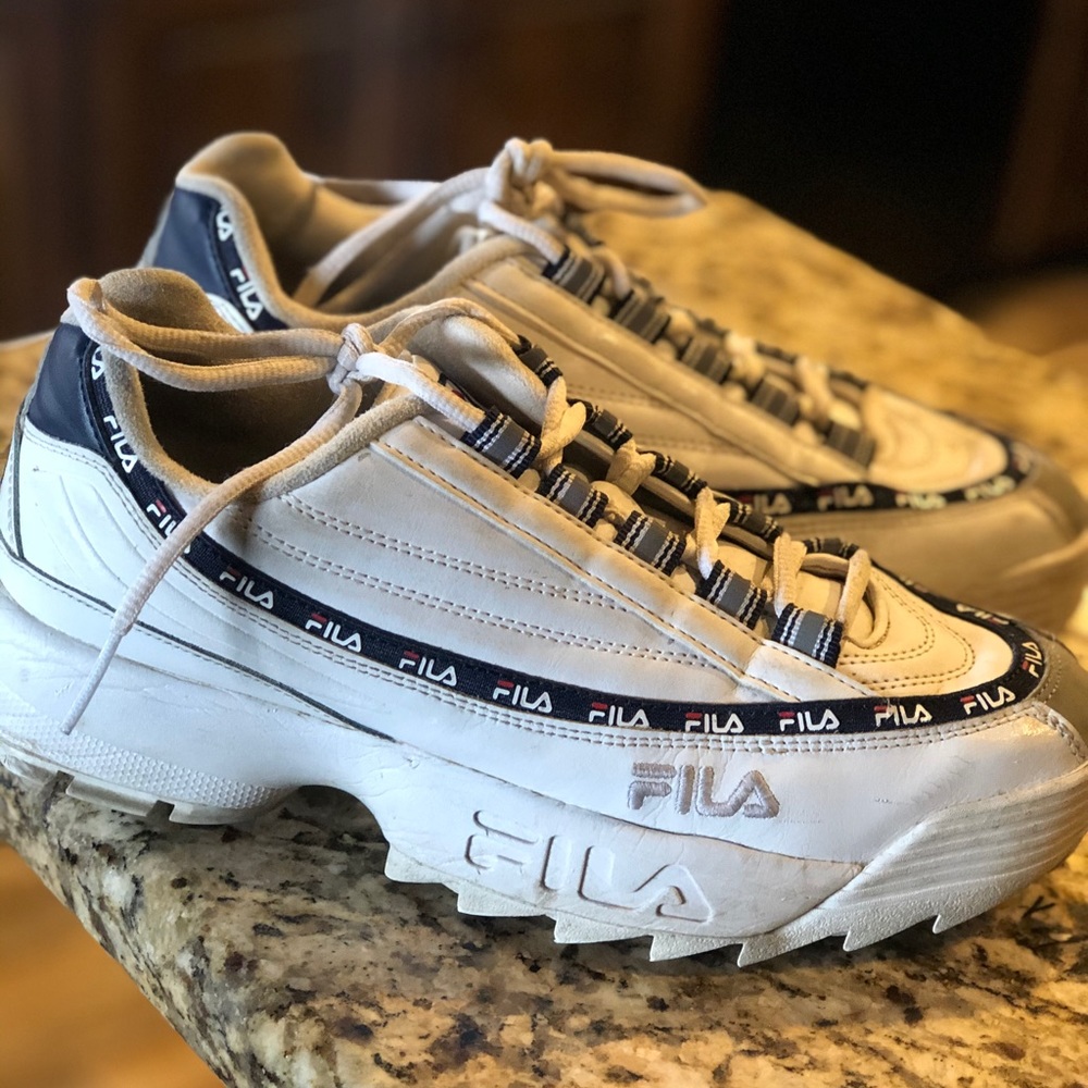 Filas tennis shoes